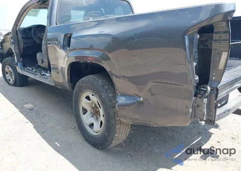 2020 Toyota Tacoma Sr z USA, uszkodzony, nr VIN 5TFSX5EN8LX072467